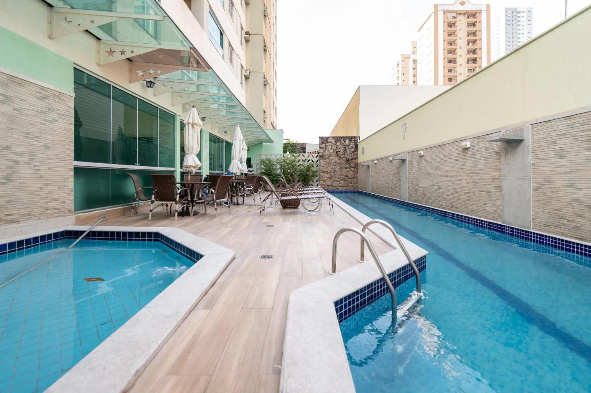 Pde - Apartamentos Proximos Do Centro Goiânia Eksteriør billede
