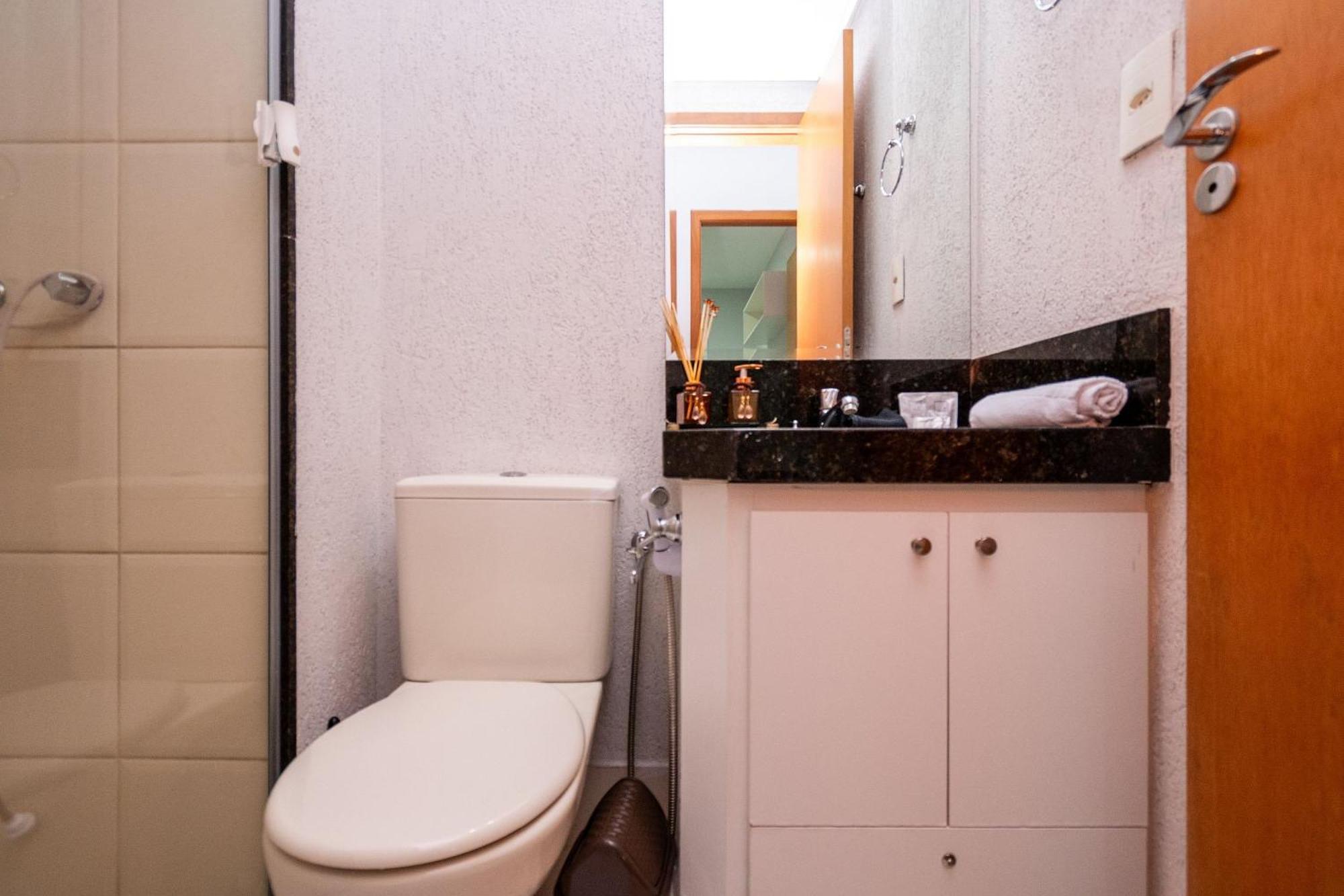 Pde - Apartamentos Proximos Do Centro Goiânia Eksteriør billede