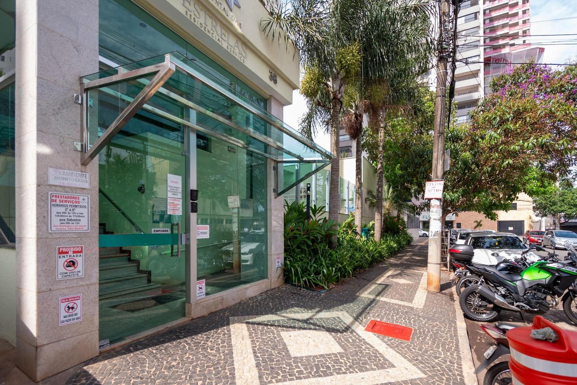 Pde - Apartamentos Proximos Do Centro Goiânia Eksteriør billede