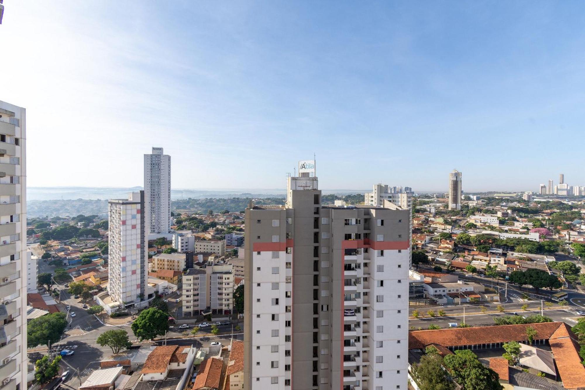 Pde - Apartamentos Proximos Do Centro Goiânia Eksteriør billede